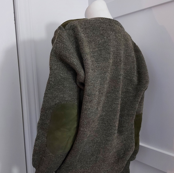 NIFFI ENGLAND| VINTAGE PURE WOOL AND SUEDE SWEATER (KHAKI GREEN COLOUR) - Picture 4 of 8